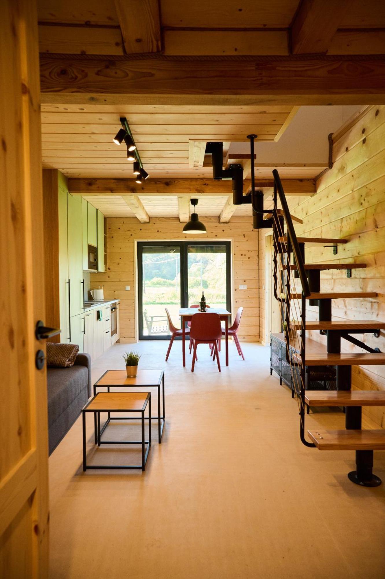 Przystanek Apartment *